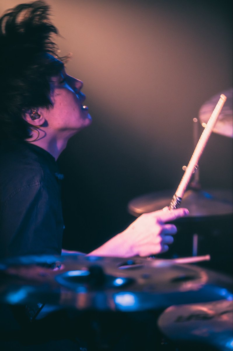 Tarareba_info's tweet photo. 2026.07.09(木)
music zoo KOBE 太陽と虎
⾼らかに鳴く⽇

photo gallery④

photo by @tani1047ri https://t.co/Tk8aaUs3RS