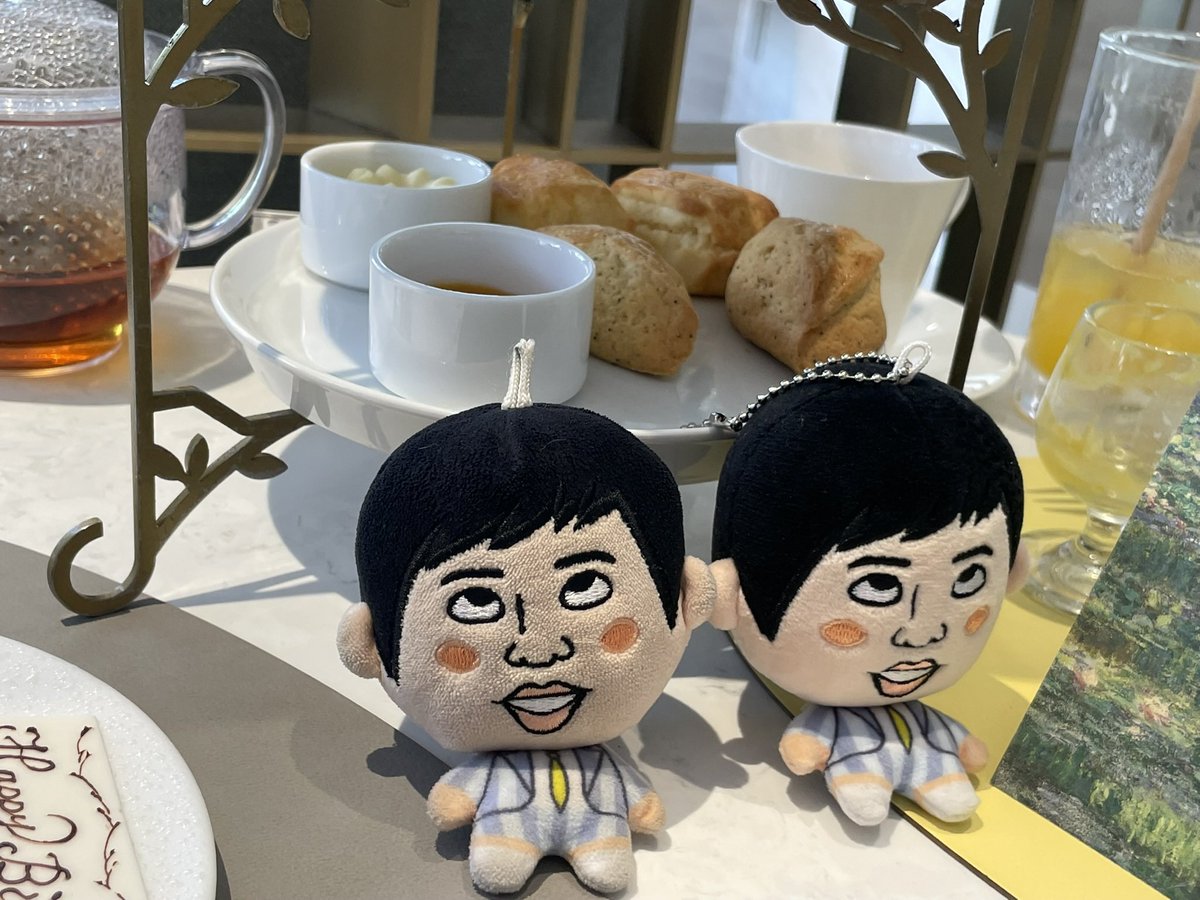 41yoti's tweet photo. #なんなんじゃそりゃくん
アフタヌーンティーだよ🫖
美味しそうだね♪ https://t.co/RWyyJPbldE