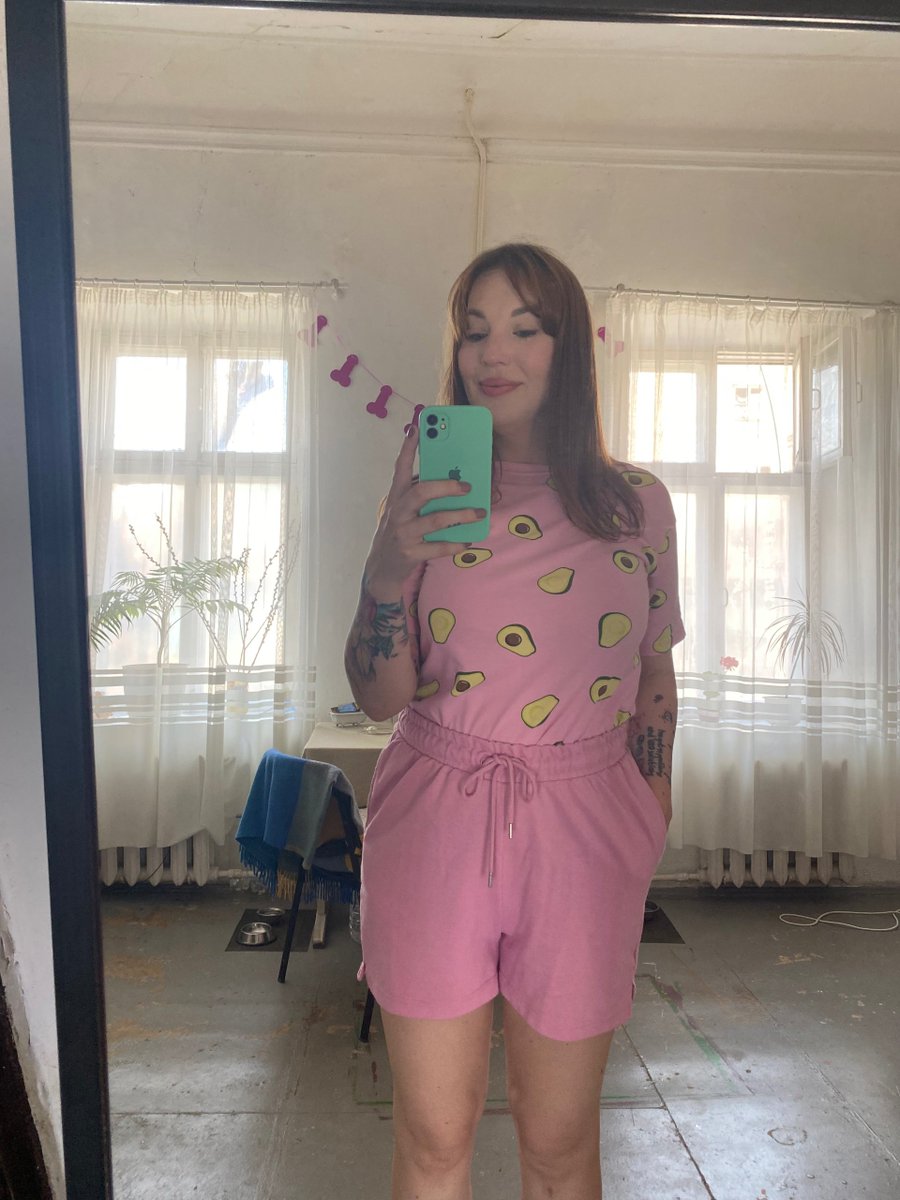 Paula 🥑 🏳️‍⚧️ tweet media