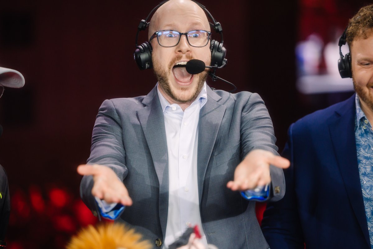LCSOfficial's tweet photo. @AzaelOfficial The face of a man who never doubted them.

THANK YOU FOR BELIEVING AZAEL 🙏 https://t.co/zmQfhXC19j
