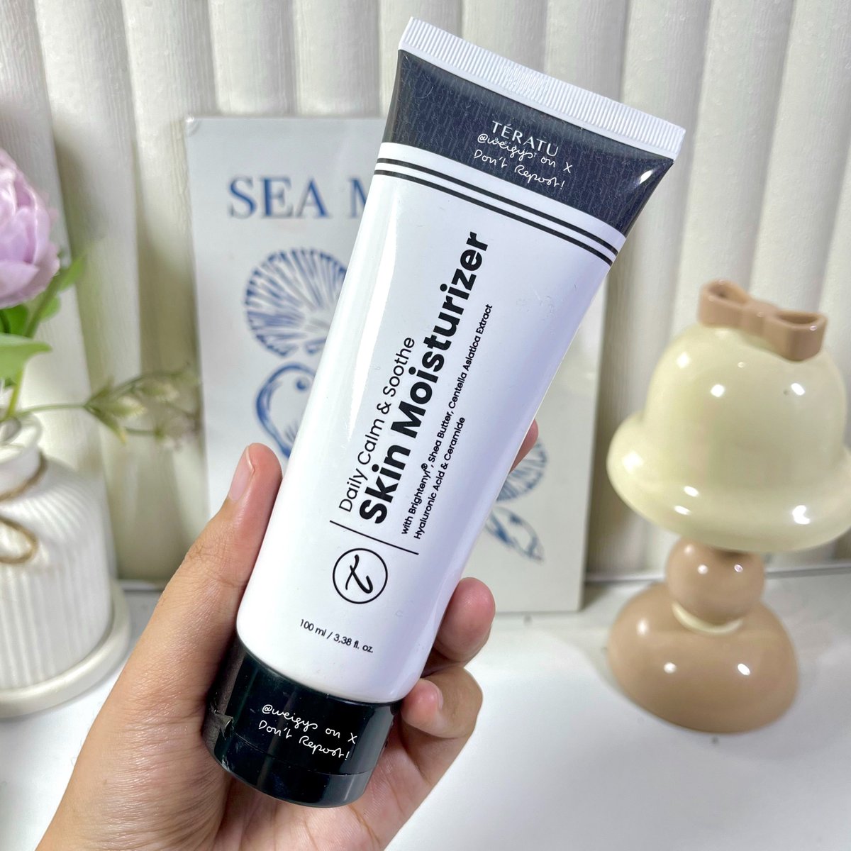 weigys's tweet photo. Akhirnya nemu moisturizer yang nyaman buat daily✨

Dipakai sebelum makeup juga nyaman, kulit jadi lebih siap dan base berasa lebih halus https://t.co/fv1HvrgNml
