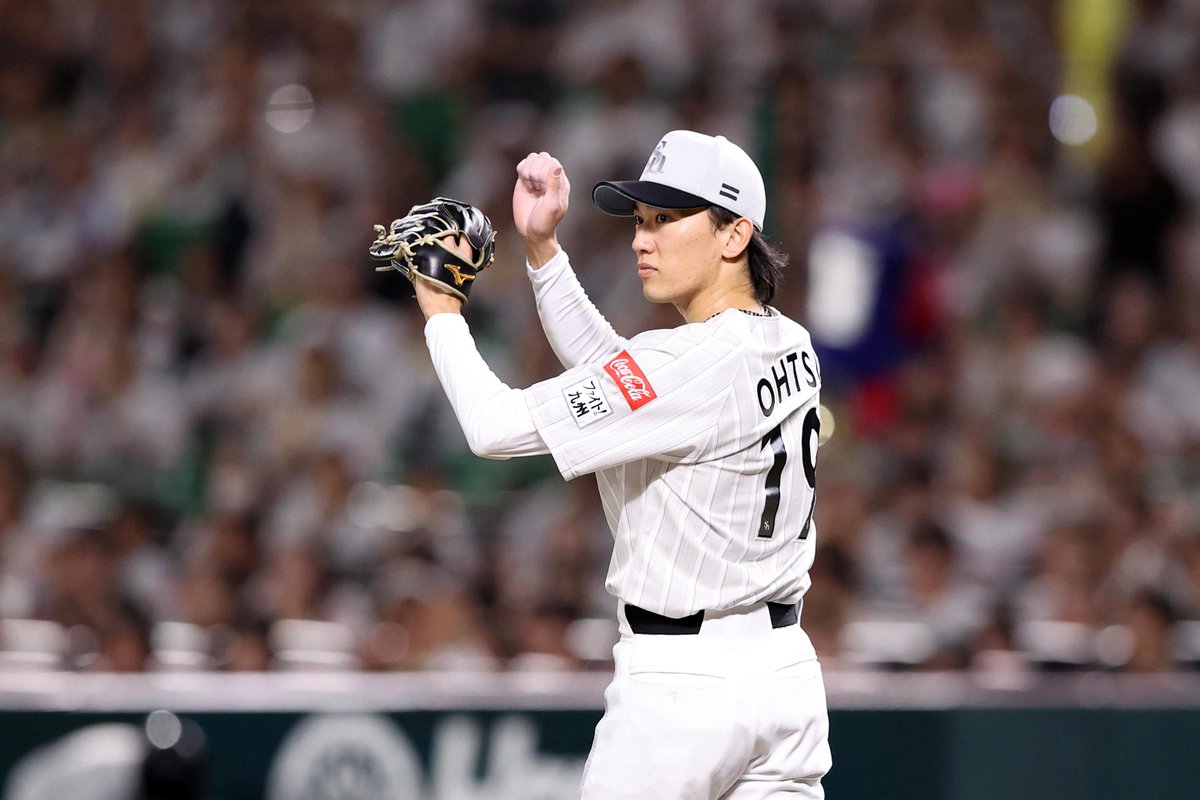 takafullc2's tweet photo. 庄子雄大選手が三遊間の打球を好捕！

力投する大津亮介投手を救いました！

photo by Kazutaka Kuriki📷 https://t.co/PqNfSwPqCI