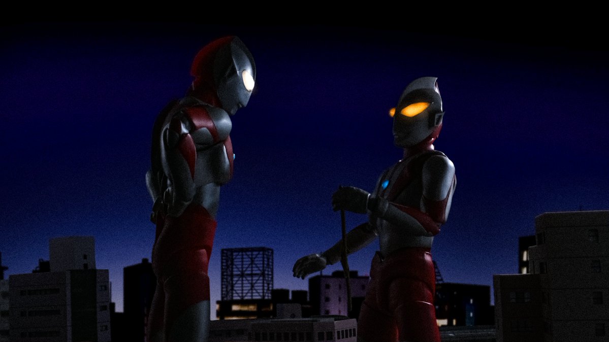 ebaruto102's tweet photo. s.h.figuarts にせウルトラマン

#ちいさな巨大特撮 https://t.co/MvEjsViS7I