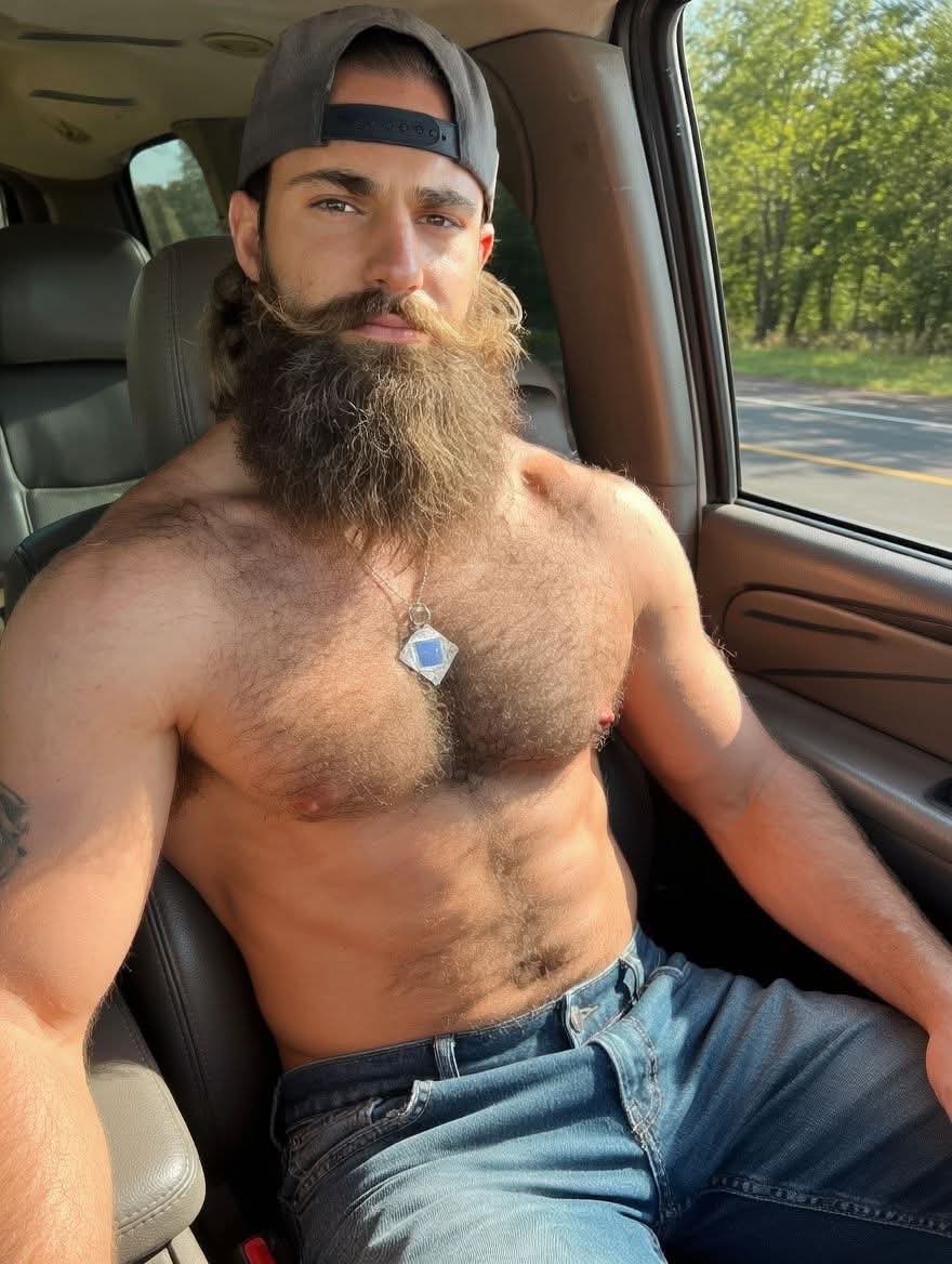 JoeGayHistorian's tweet photo. It’s Friday! Y’all ready for the weekend? https://t.co/VYw7VeyMzG