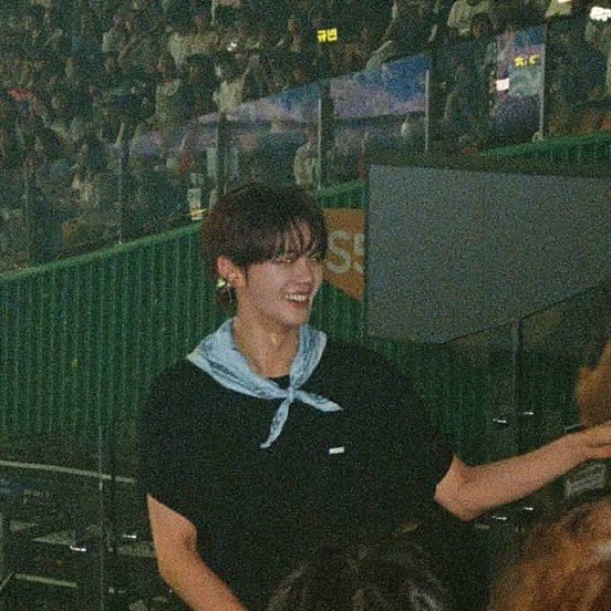 onecorememory's tweet photo. mucore pd went to and2ble fancon and posted bunch of pics of gyuvin 😭🩵 https://t.co/N9JBYzGe3d