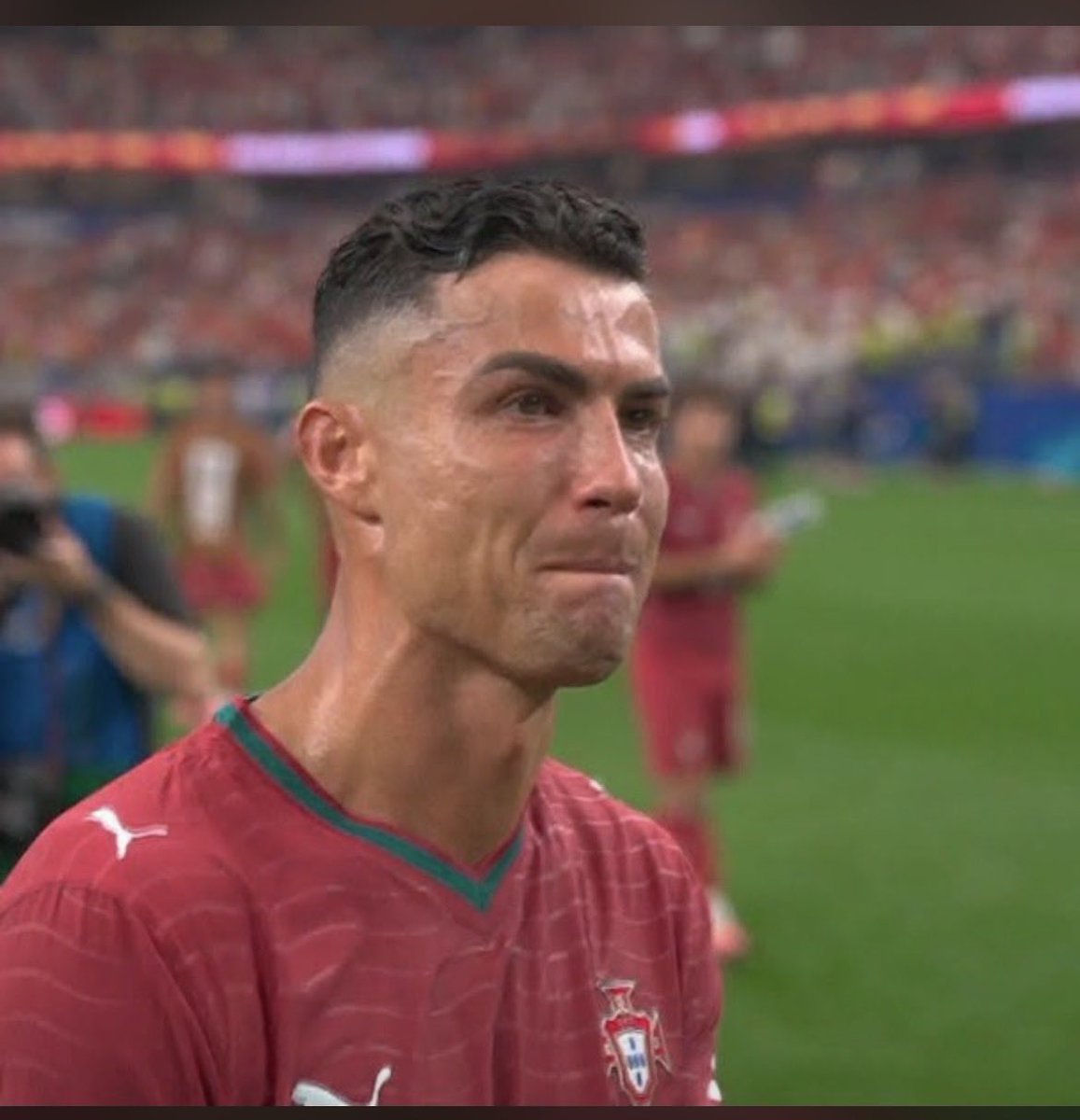 WPeter76888's tweet photo. Ronaldo has never won any player of the tournament with Portugal 🇵🇹 

But somehow somehow it is said that “ he carried Portugal https://t.co/izRk86U2wW
