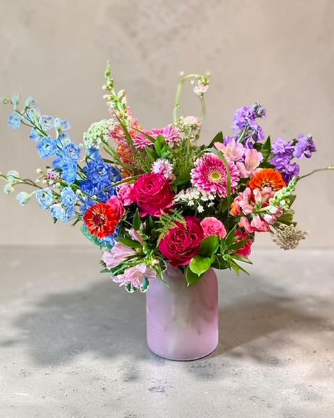 mahersflorist's tweet photo. Want to put an instant smile on someone's face? 😊 Send a burst of color right to their door. 
Making people happy is what we do best. 🩷💐Shop https://t.co/0fLHM8frAh to deliver beauty and smiles. 🌸🌹

#PinkSkies #SpreadJoy #BloomsofSummer #MahersFlorist #PasadenaFlowers https://t.co/m82RlekO9S