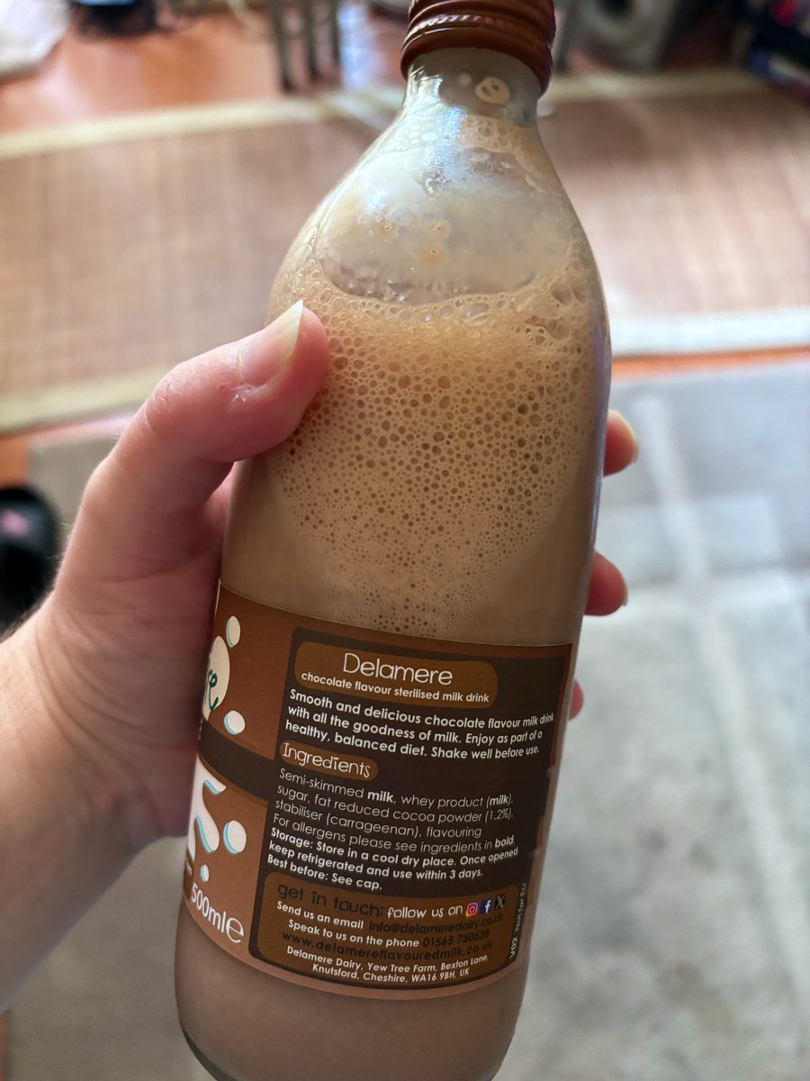 Tashster's tweet photo. DAY2 DRINKING AWOOO MILK FOR VALKO. 
CAN I DO A WEEK OF IT??

ima make myself sick but like to think cos it’s valko’s milk it’ll give me nutrients. ^.^

#ValkoAwoo #VALKOGIRLIES #ValkoMain #JusticeForValko #VALKOLIVES #KeepValkoAlive #ValkoIsReal #SaveValko #BringValkoBack https://t.co/ohkFDuQAeK