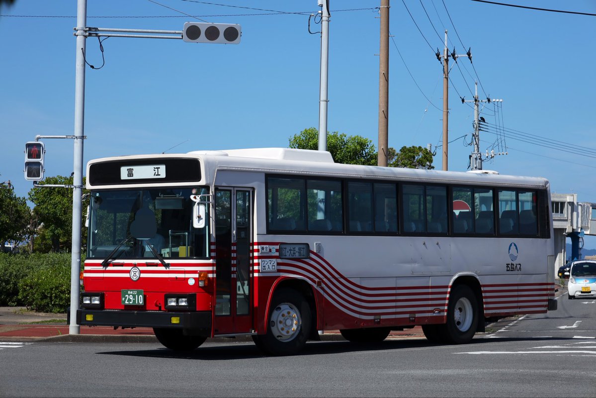 bnd3yh's tweet photo. まだおったんかい西工B型の58MC

これ撮れただけで五島はもう満足だわw https://t.co/GwZwkn0FYL
