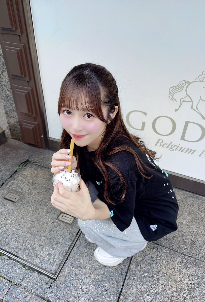 airi_wgln's tweet photo. ホワイトチョコすきなんだ〜🤍 https://t.co/wf4GS5sKLw