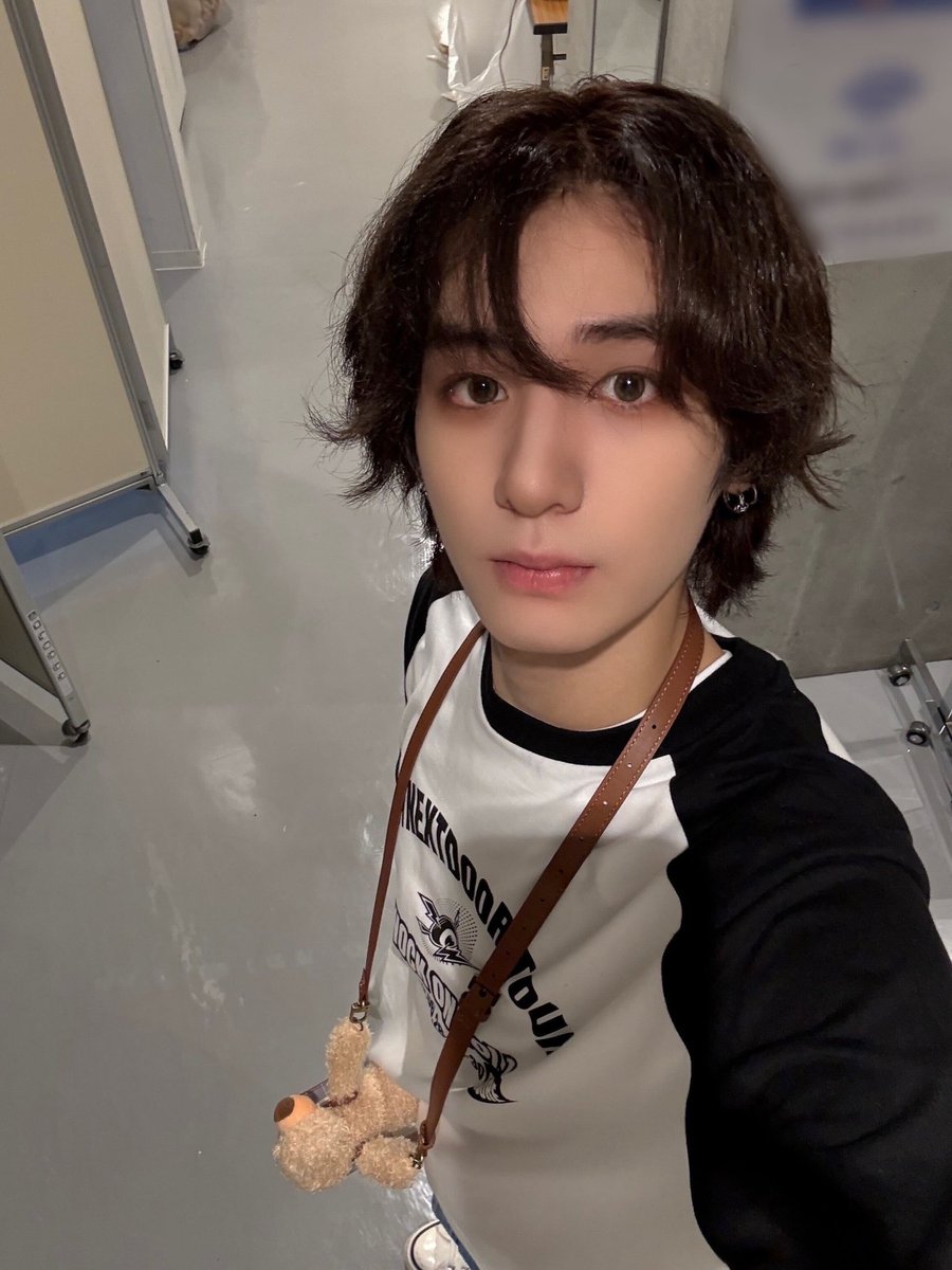 iisily_'s tweet photo. 𐙚 𝑙𝑒𝑒ℎ𝑎𝑛 
𝑠𝑦𝑛 𝑘𝑜𝑝𝑐𝑖𝑢𝑠𝑧𝑘𝑎   
𝟸𝟷 𝑙𝑎𝑡  
𝑖𝑛𝑡𝑒𝑙𝑖𝑔𝑒𝑛𝑡𝑛𝑦, 𝑤𝑟𝑎ż𝑙𝑖𝑤𝑦, 𝑡𝑟𝑜𝑠𝑘𝑙𝑖𝑤𝑦 𐙚

𝑟𝑜𝑧𝑚𝑜𝑤𝑎 𝑧𝑒 𝑧𝑤𝑖𝑒𝑟𝑧ę𝑡𝑎𝑚𝑖 𝑜𝑟𝑎𝑧 𝑧𝑎𝑚𝑖𝑎𝑛𝑎 𝑤 𝑘𝑜𝑡𝑎 𝑡𝑜 𝑗𝑒𝑔𝑜 𝑢𝑚𝑖𝑒𝑗ę𝑡𝑛𝑜ś𝑐𝑖 🐈‍⬛ https://t.co/orK8H2fcr6