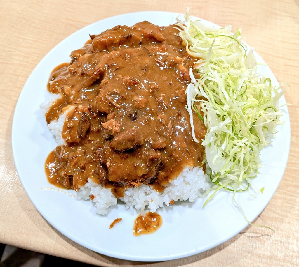 otu345's tweet photo. 角煮カツカレー in 高円寺 https://t.co/lBZlwMm12T
