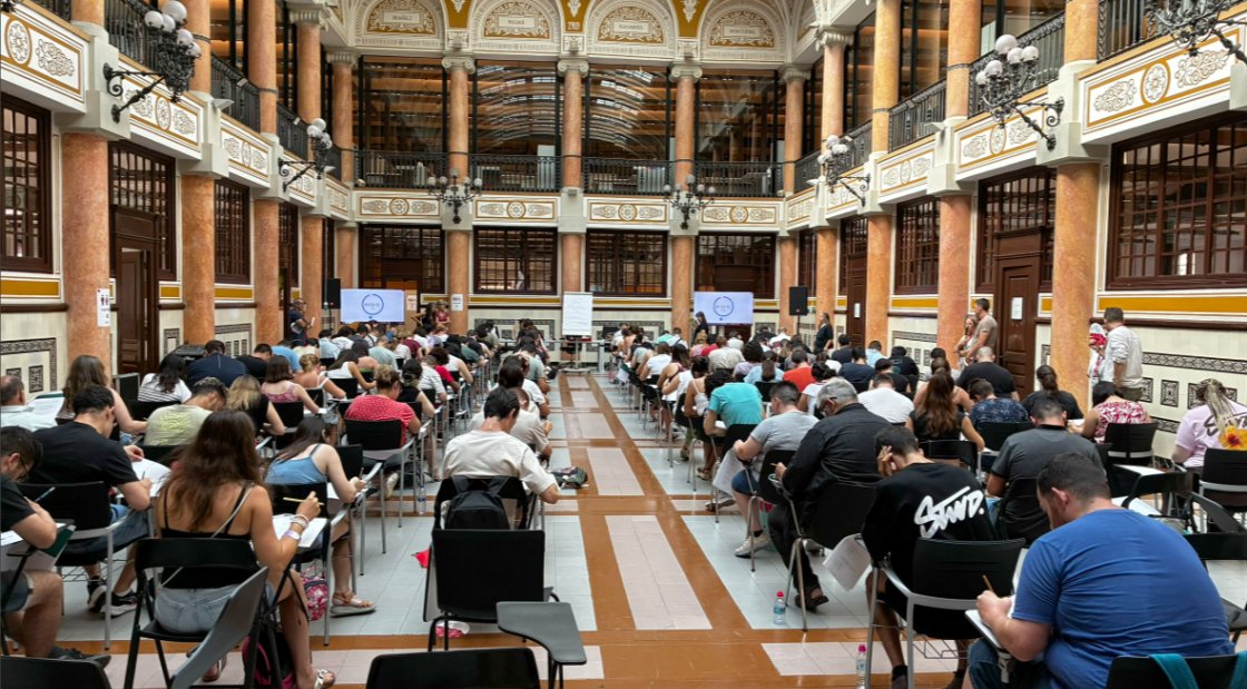diba's tweet photo. 📢 Cap a una Diputació de Barcelona més inclusiva i diversa!

👉125 persones han participat en la prova teòrica del procés selectiu d’auxiliar de recepció i punt d’atenció per a persones amb discapacitat intel·lectual.

👉El procés, amb adaptacions, garanteix la igualtat d’oportunitats en l’accés a l’ocupació pública.

👉La prova pràctica serà després de l’estiu. #som311 #ODSDiba #TalentDiba