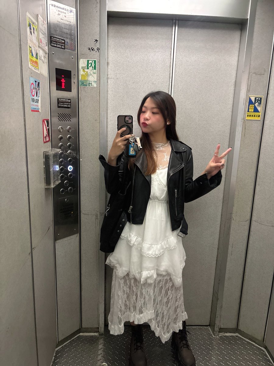 fernandaaaa_01's tweet photo. 今天要去台北染頭髮
晚上跟朋吃飯(˶‾᷄ ⁻̫ ‾᷅˵)
#女大學生 #安全約 https://t.co/2fcLb28oo9