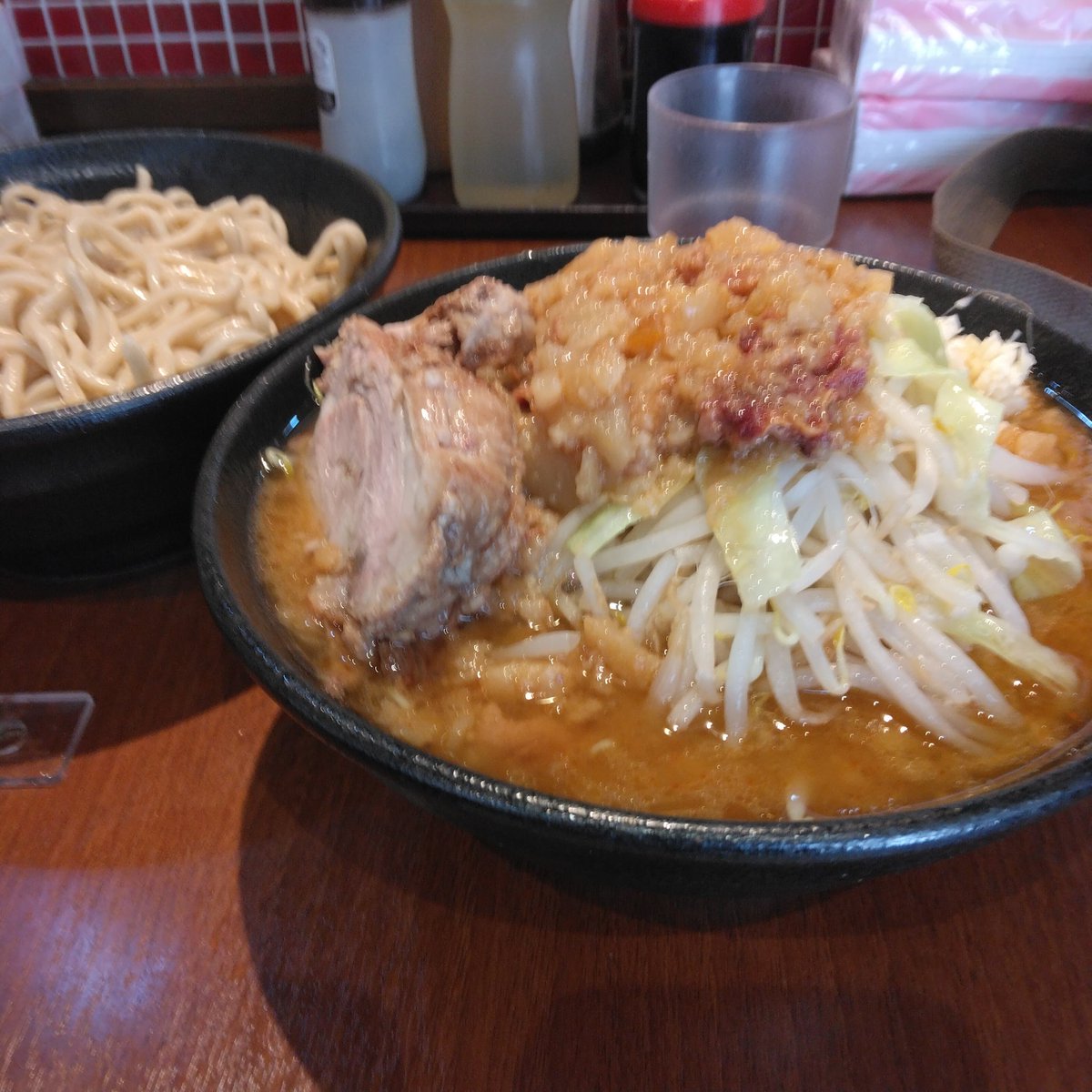 23fgfgfg's tweet photo. うわぁすっごいのきたぁ( ᯅ̈ )

#ななれんラーメン部 https://t.co/bEhgkuZ2KU