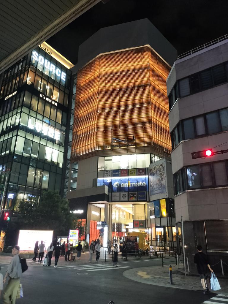 Ia_168CPK's tweet photo. ただいまにゃ〜 https://t.co/b8EFNbzPgR