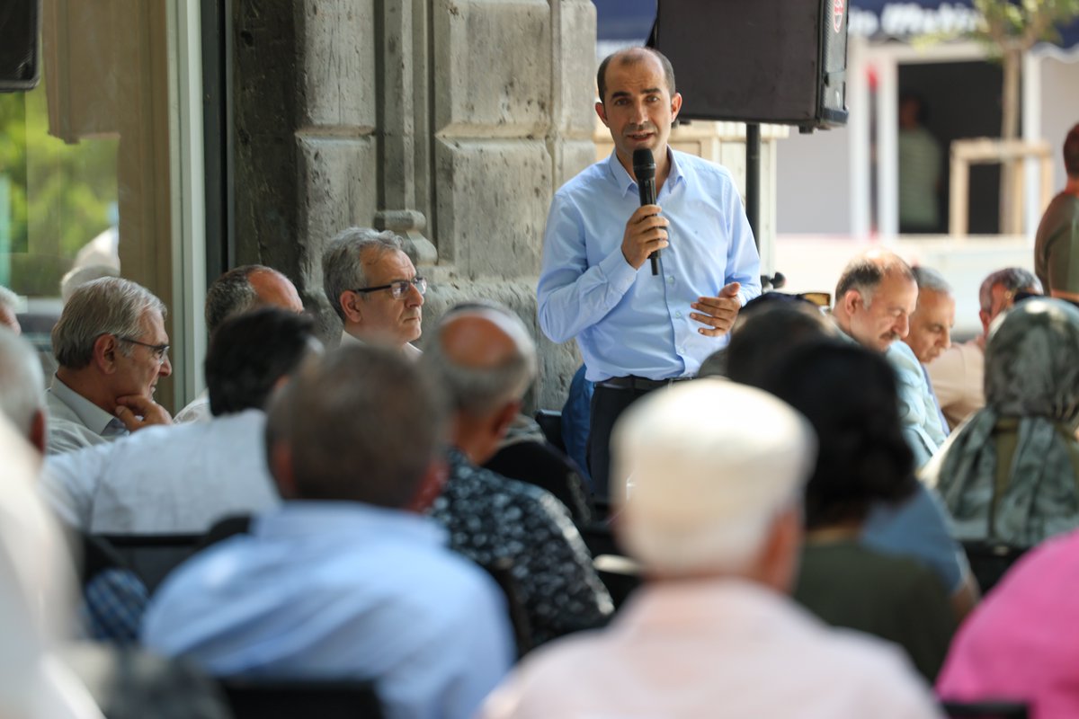 KeskinBayindir's tweet photo. Ji bo nirxandina pêvajoya aştî û civaka demokratîk em îro bi gelê navçeya Têkor û Qaxizman a Qersê re civiyan. https://t.co/snB6NsbnuH