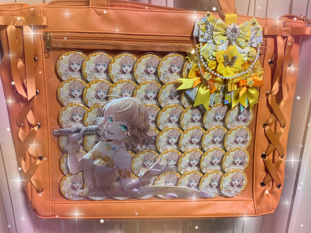 今、過去、未来の三原色の花帆ちゃんのA4痛バを作りました‼️ 今回はA4