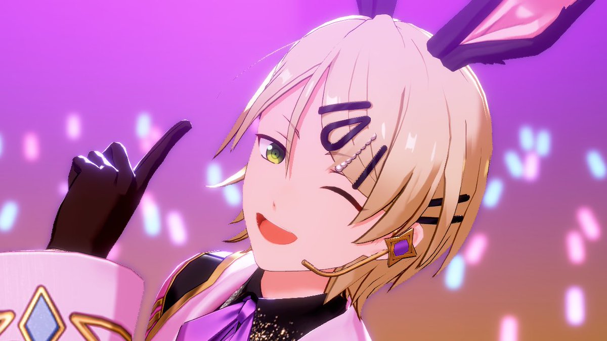_10s5n's tweet photo. 前髪に付いてるピンが固定だから黒とピンクで染めたら絶対かわいいだろうと思ったらやはり、ラブい♡ https://t.co/Cp3s3nznbH