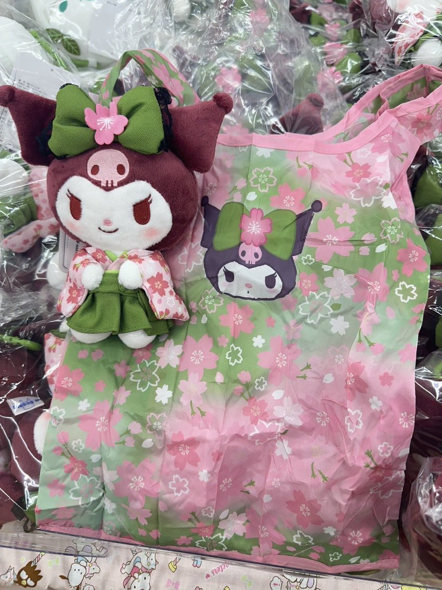 AisuShopTH's tweet photo. #รับหิ้ว ตุ๊กตากระเป๋าผ้า น่ารักมากกกกก

✨ ราคาตัวละ 610 บาท รวมส่ง
💕 สนใจสอบถาม / สั่งซื้อ คลิกลิงก์ bio หรือ DM ได้ค่ะ

🛫 จัดส่งสินค้าวันที่ 30-31 กรกฎาคม 2569
ขอฝากร้านใหม่เล็กๆ ของเราไว้ด้วยน้า ✨🙇‍♀️

#aisushopth #sanrio #ตลาดนัดซานริโอ้ #ถุงผ้า https://t.co/HwPtLAdVKv