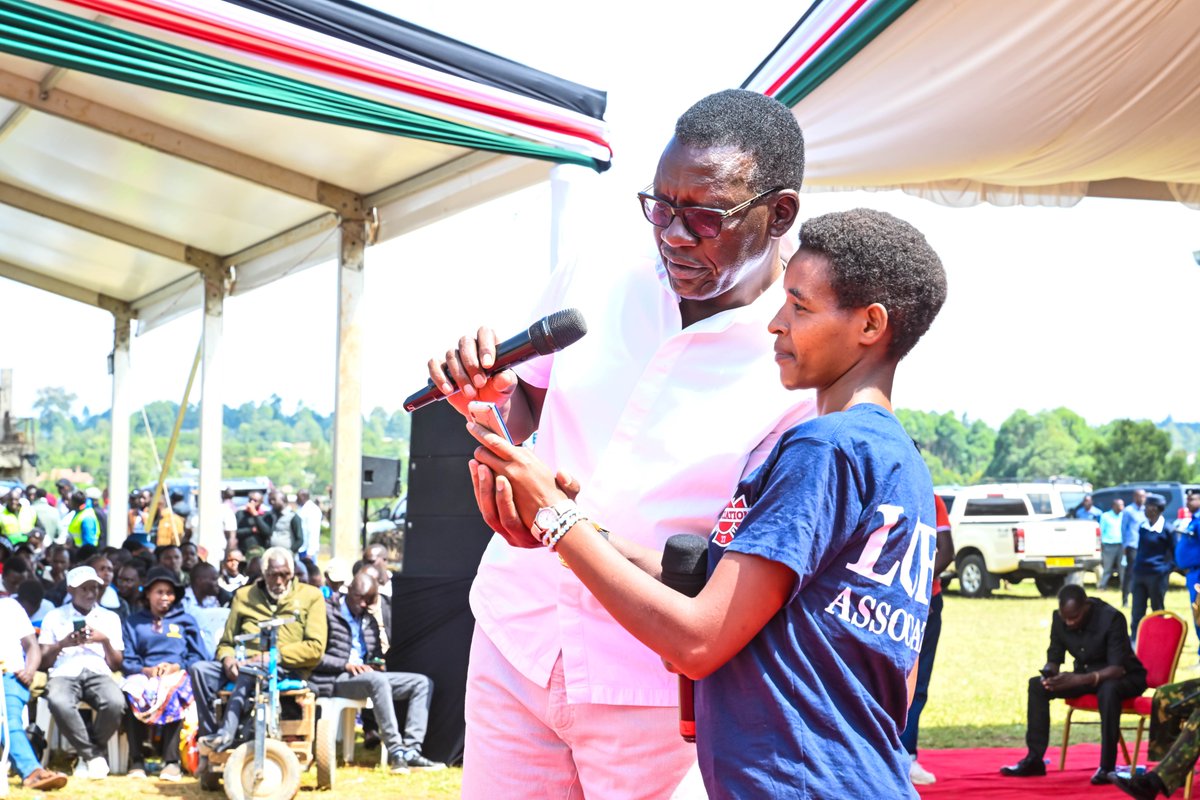 davis_chirchir's tweet photo. Today, I joined my Cabinet colleague Hon. Soipan Tuya, Principal Secretaries Dr. Aurelia Rono, Dr. Kiprono Rono, John Ololtuaa and Julius Korir at Bomet Stadium for the South Rift Cluster rollout of the second phase of the NYOTA Project Fund, as H.E. President Dr. William Samoei Ruto launched the nationwide disbursement from Ulinzi Sports Complex, Nairobi.

The South Rift Cluster received KSh 166.375 million, benefiting 6,655 young entrepreneurs from Bomet, Narok and Kericho. Among them, 4,638 received their second tranche while 2,017 joined the programme as new beneficiaries.

The Kenya Kwanza Administration is disbursing KSh 3.055 billion to 122,203 young people. Each beneficiary receives KSh 25,000, with KSh 3,000 set aside for savings to promote financial discipline, enterprise growth and long-term prosperity.

Under the leadership of H.E. President Dr. William Samoei Ruto, we are investing in the energy, innovation and enterprise of our youth because empowering young people is the surest path to growing our economy from the bottom up and ensuring no region is left behind.