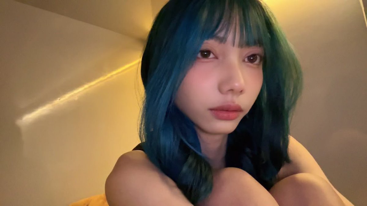 Acaangcimen's tweet photo. hai kak aku acaa refresh breeze, ayok besok minggu cheki sama aku yang cantik, anggun dan kalem ini di hotarumachi idol stage jogjakarta, qku tunggu yaaa, ini link pembelian cheki nya
https://t.co/PEwVD1HYXa https://t.co/opu1YwE2sE