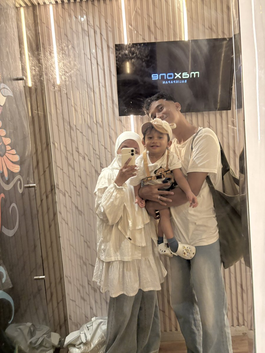 hanifahnoor's tweet photo. 📍 Maxone Hotel https://t.co/xvl2Besxdc