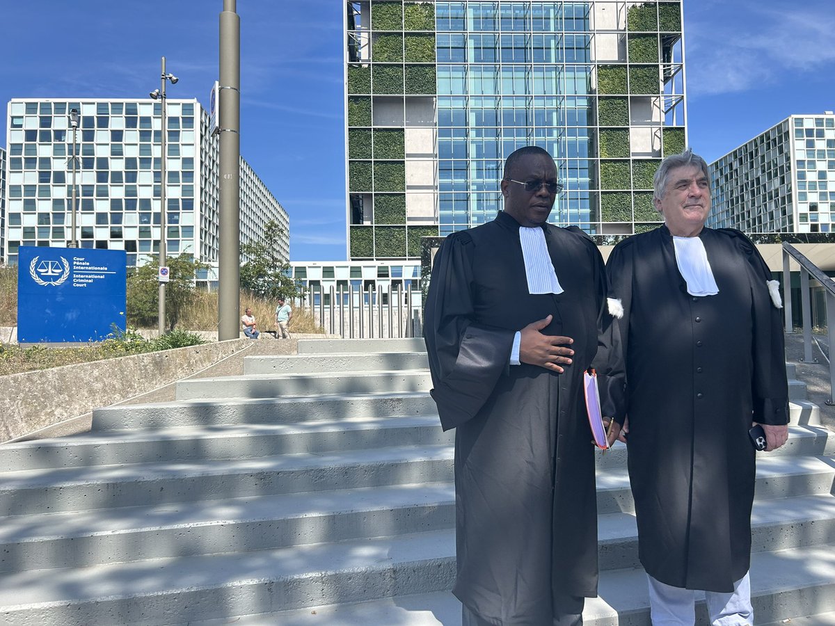 baelenge_irenge's tweet photo. #RDC | Massacres au #Katanga : plus de 100 victimes passent à l’offensive judiciaire. Leurs avocats, parmi lesquels Me @HDIAKIESE, ont saisi la @IntlCrimCourt pour des faits présumés de massacres, tortures, enlèvements et détentions illégales. La plainte met en cause la responsabilité de Félix #Tshisekedi.