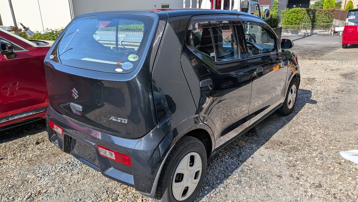 HPK_sys_sol's tweet photo. アルト HA36S
5MT
99700km移動とかで伸びます
車検R9年3月まで（名変中）
後ろへこみ傷あり。

クラッチ、エンジンとても調子がいいです。
30万円！

青梅市で現車確認できます。

#車売ります https://t.co/aUBO9Tprk4