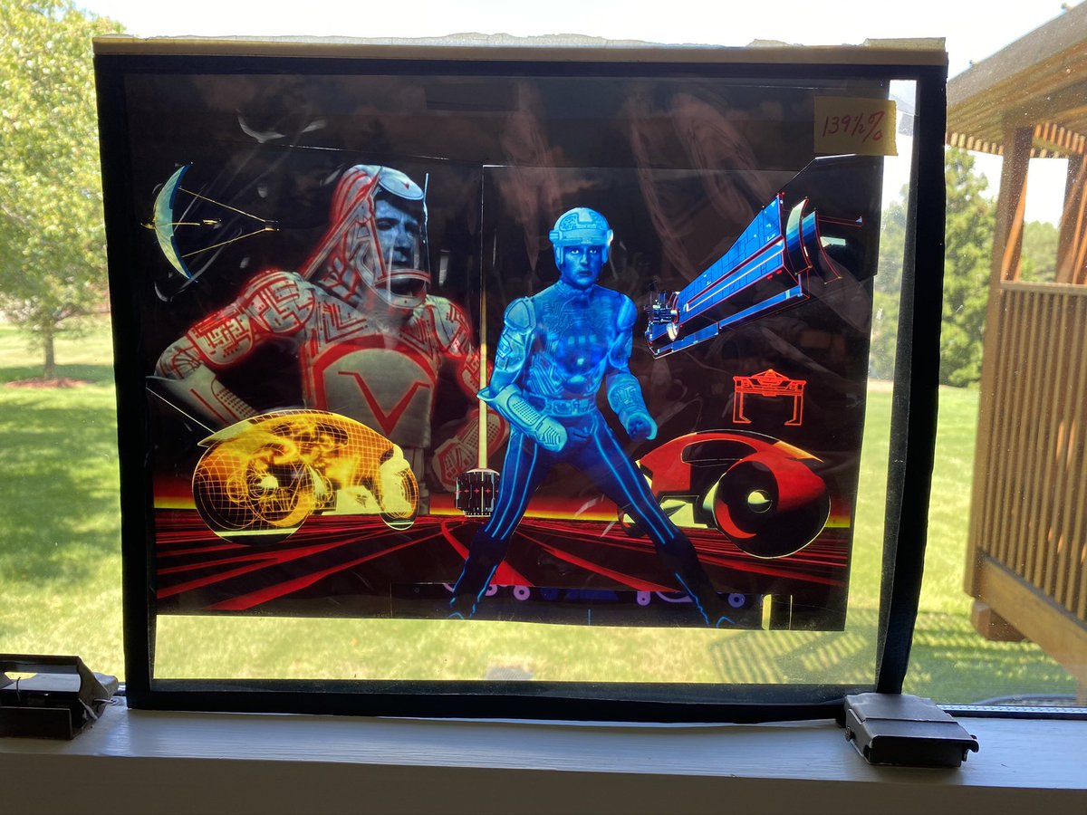 ajruth's tweet photo. @theSiliconSiren This came from the Disney art department for the sides of the tron arcade cabinet. One of my favorite pieces that I acquired from a guy selling the Bally Midway art they discovered. I bought all of the discs of tron art work. https://t.co/FAC6uiOxgJ