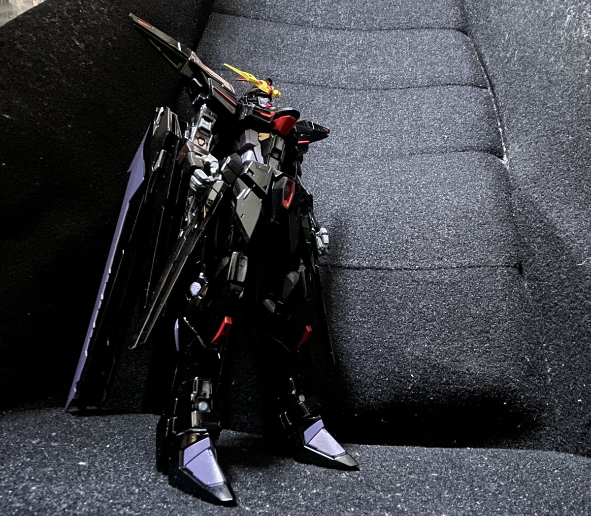 EC10542778's tweet photo. ガンダムカッケェになってる https://t.co/tFZkiksHfR