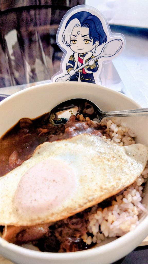 ps_trophy_moon's tweet photo. 今日はカレーだよソルエメちゃん https://t.co/kIf6fXcSBQ