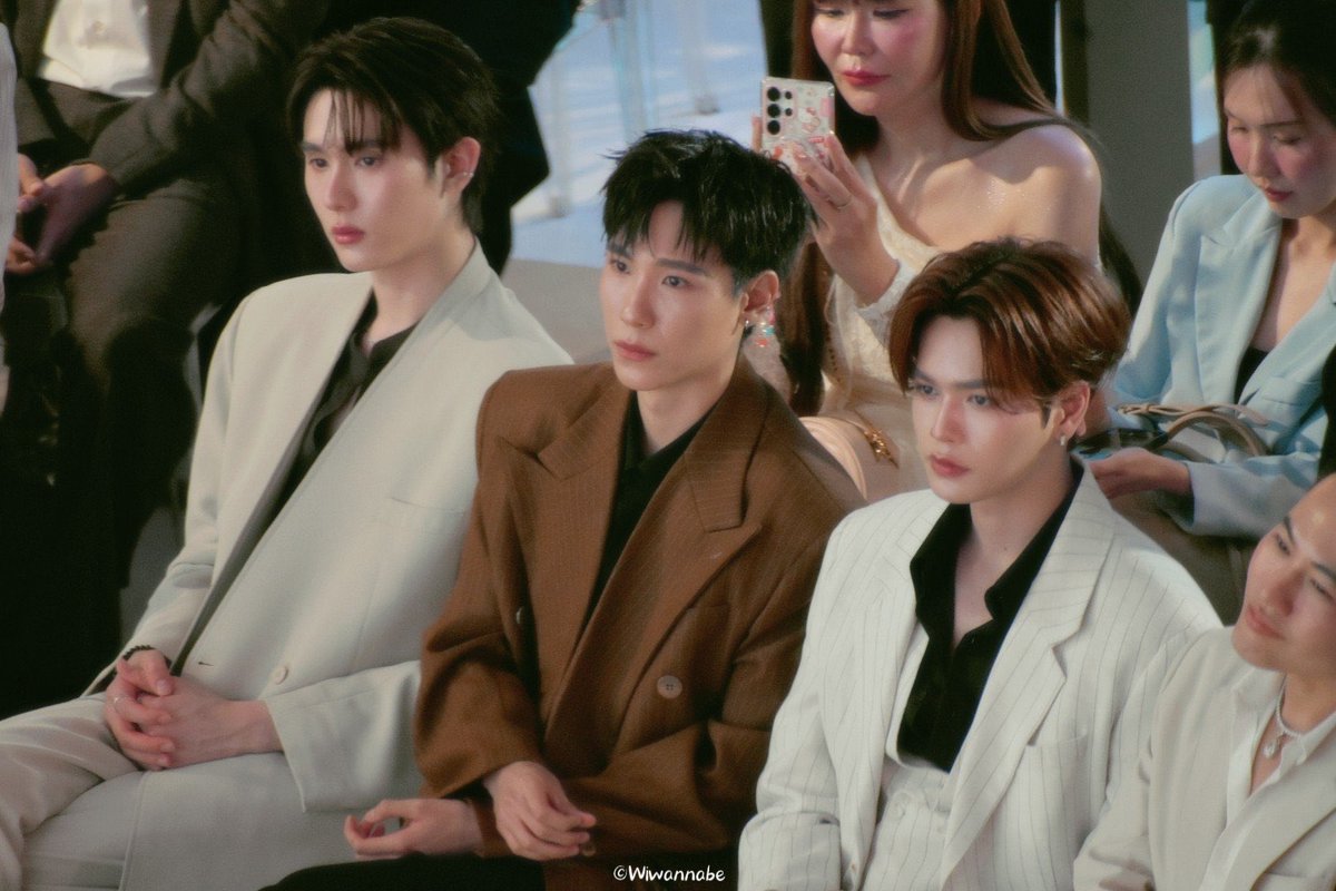 winnietheboun's tweet photo. wait a min- 😭😭😭

JUNIORMARK TIMELESS BEAUTY
#JuniorMarkxMenarini https://t.co/4aG7ROyrzx