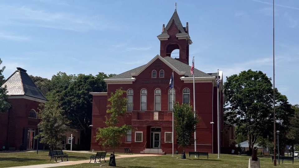 ShoreDailyNews's tweet photo. Petrillo enters alford plea in Accomack child pornography case.
https://t.co/NPefMjml1f https://t.co/bsWgGtFdC8
