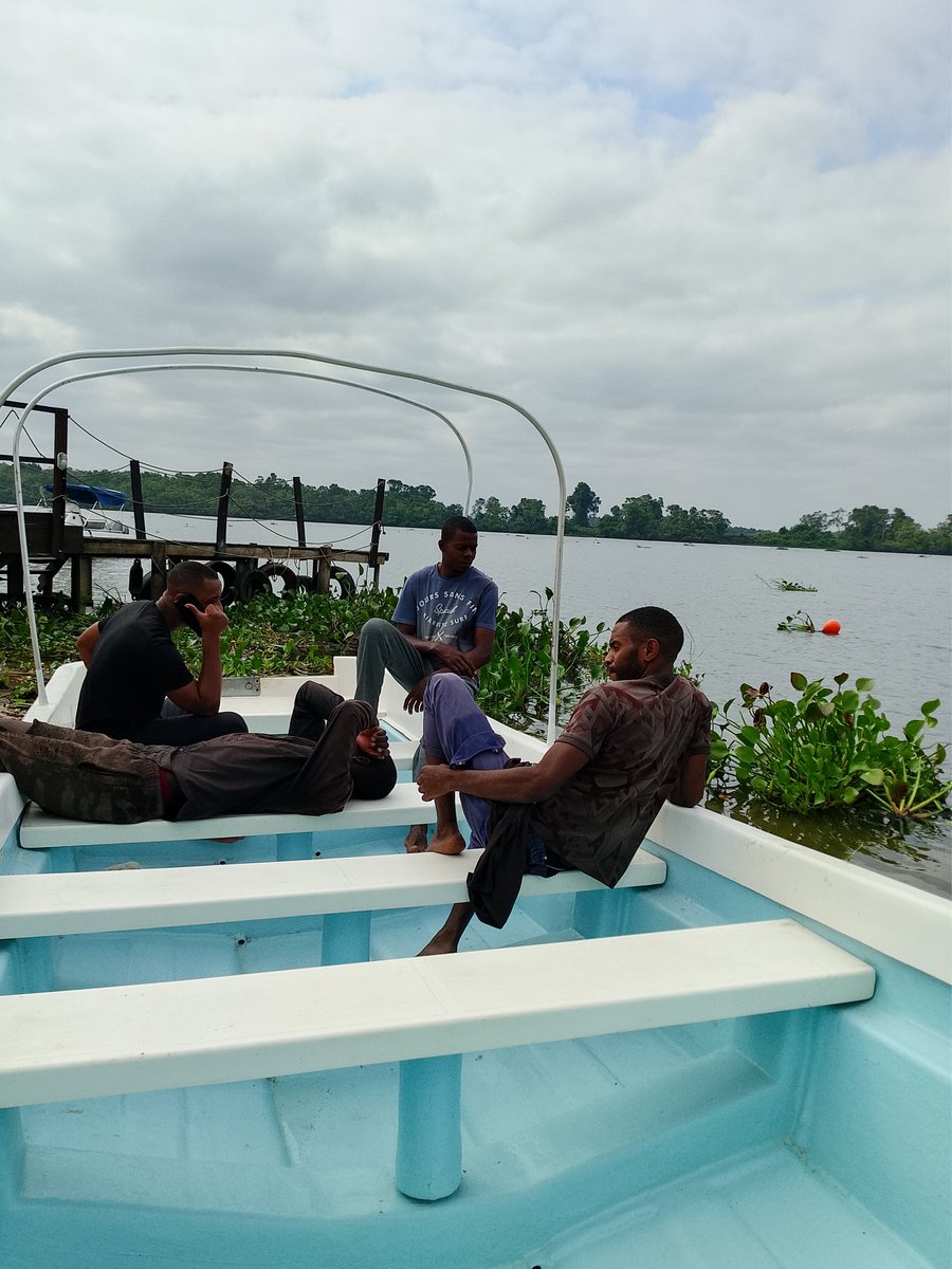 benario04's tweet photo. Uma mini visita no Rio kwanza.
#barradokwanza #riokwanza #luanda #angola https://t.co/TbU38rxJui