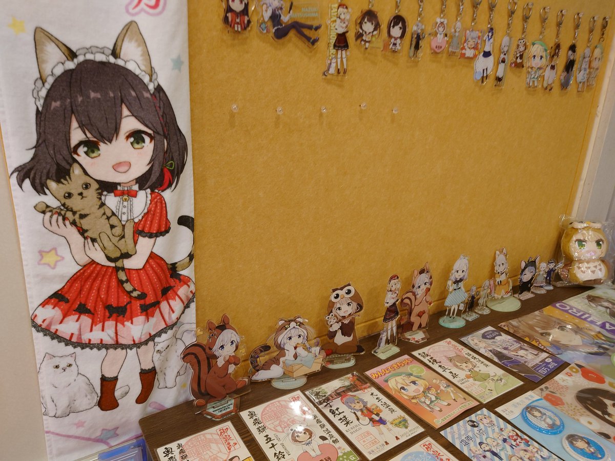 kican_12's tweet photo. 猫ちゃんとのふれあい会🐱
お腹いっぱいで動けない〜って感じだったけどなんとか行ってみました♪
猫ちゃんいっぱい🐱猫じゃらし借りてみたけど反応してくれない💦猫ちゃん遊び疲れてるのか、振るのが下手なだけなのか💦 https://t.co/KSRQMTKA6T