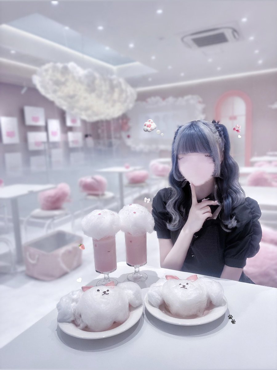 175_NyaG's tweet photo. 📍MEROMERO cafe ⟡.·*.

ぴんく芸人大歓喜＞ꇴ＜🎵わんにゃんとの相性サイコーできゅてぃ〜🩷でした♩ https://t.co/irdVnXcXND
