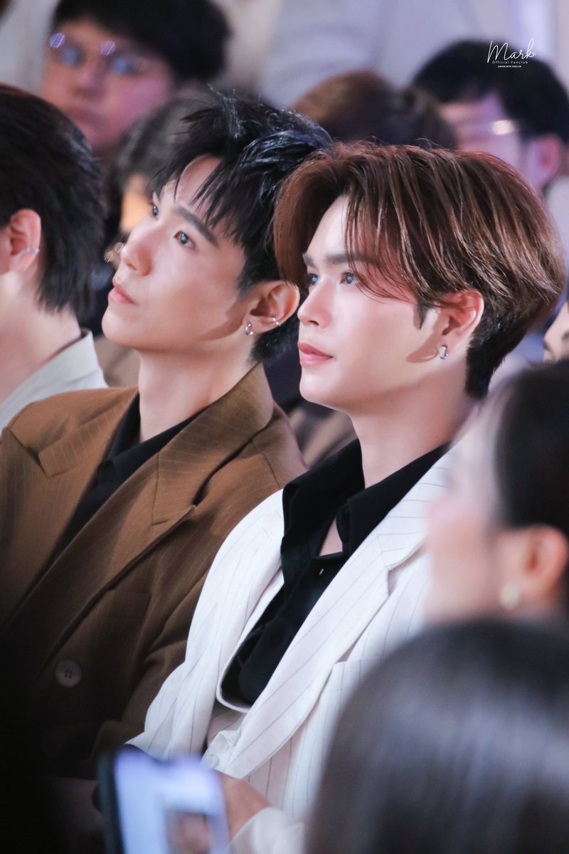 markjrtnfanclub's tweet photo. 260710 หล่อเหมือนไม่มีอยู่จริง

JUNIORMARK TIMELESS BEAUTY

#JuniorMarkxMenarini
#markjrtn #JuniorMark https://t.co/359t4Vysdz