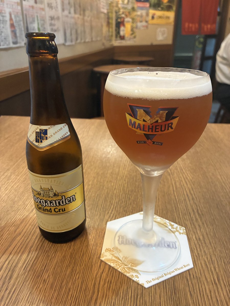 key_sounds2's tweet photo. 2軒目も飲んでる🍺 https://t.co/9jQUR02Bix