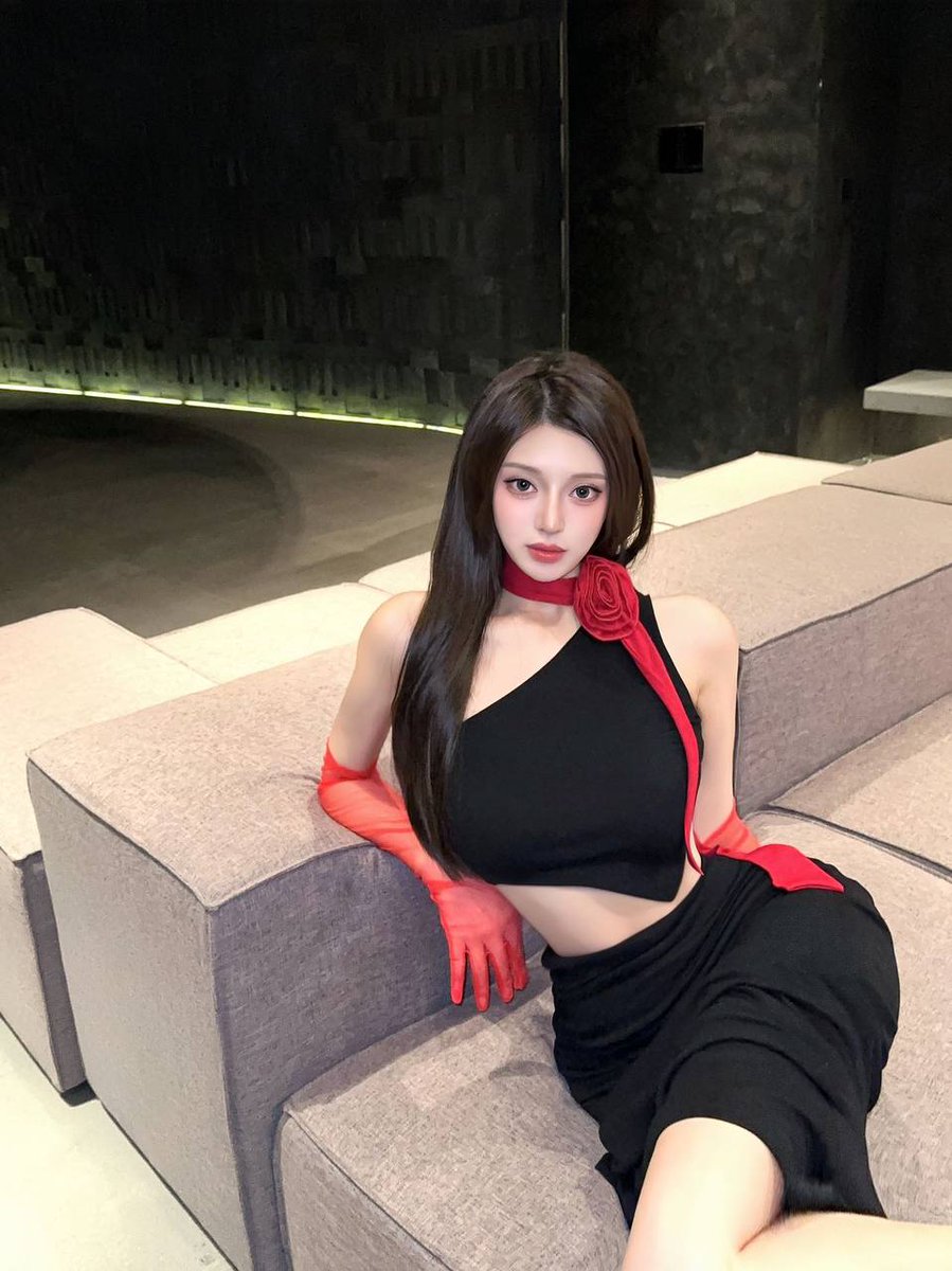 amikoo23's tweet photo. 广州

𝑊𝑖𝑛𝑡𝑒𝑟 𝑚𝑎𝑦 𝑏𝑒 𝑐𝑜𝑙𝑑, 𝑏𝑢𝑡 𝐼 𝑤𝑖𝑙𝑙 𝑤𝑎𝑟𝑚 𝑦𝑜𝑢𝑟 𝑠𝑜𝑢𝑙
粉嫩G奶甜心 ʚ 静静香 ɞ 白嫩诱人呼之欲出
纯欲天花板 御姐身材 极致体验 甜美声线

♥️
清纯气质 纯欲精致 白里透红
173cm - 𝟑𝟔D
｜纯欲顶流新人
粉嫩甜心 白嫩诱人
爱好｜健身 画画 瑜伽
🌈💖💛💙💜💚🧡 https://t.co/rzSnrtEwx9