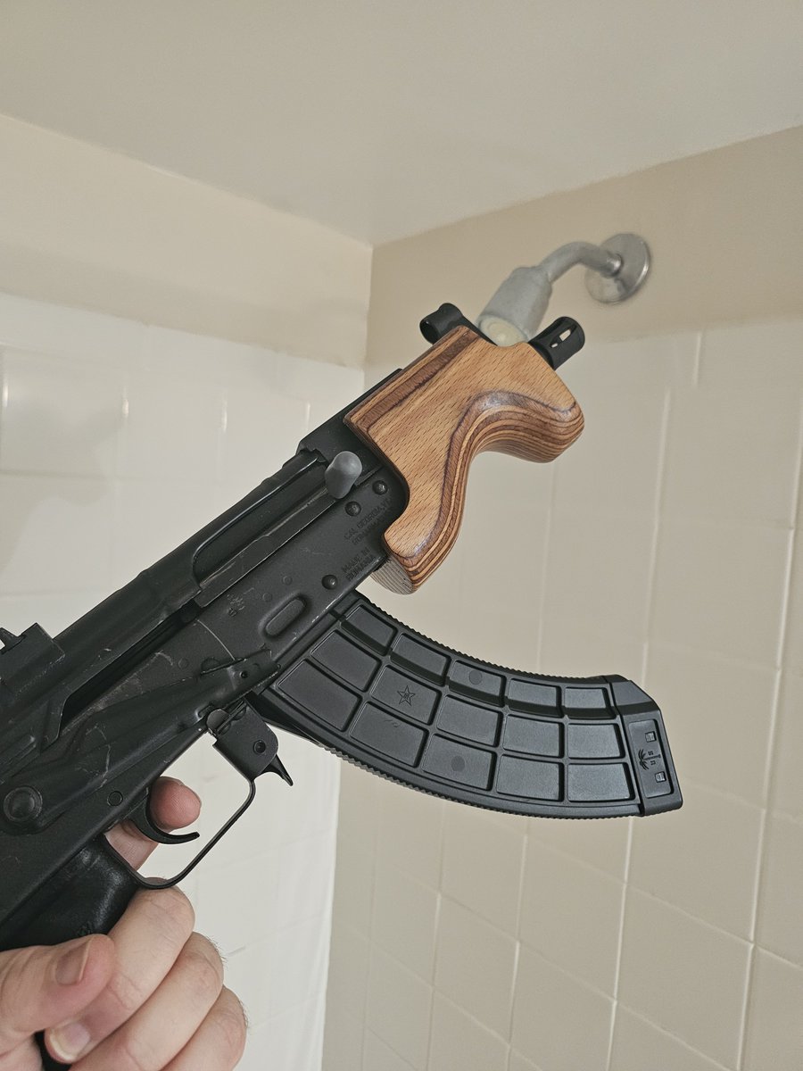 VideoGameGun tweet picture