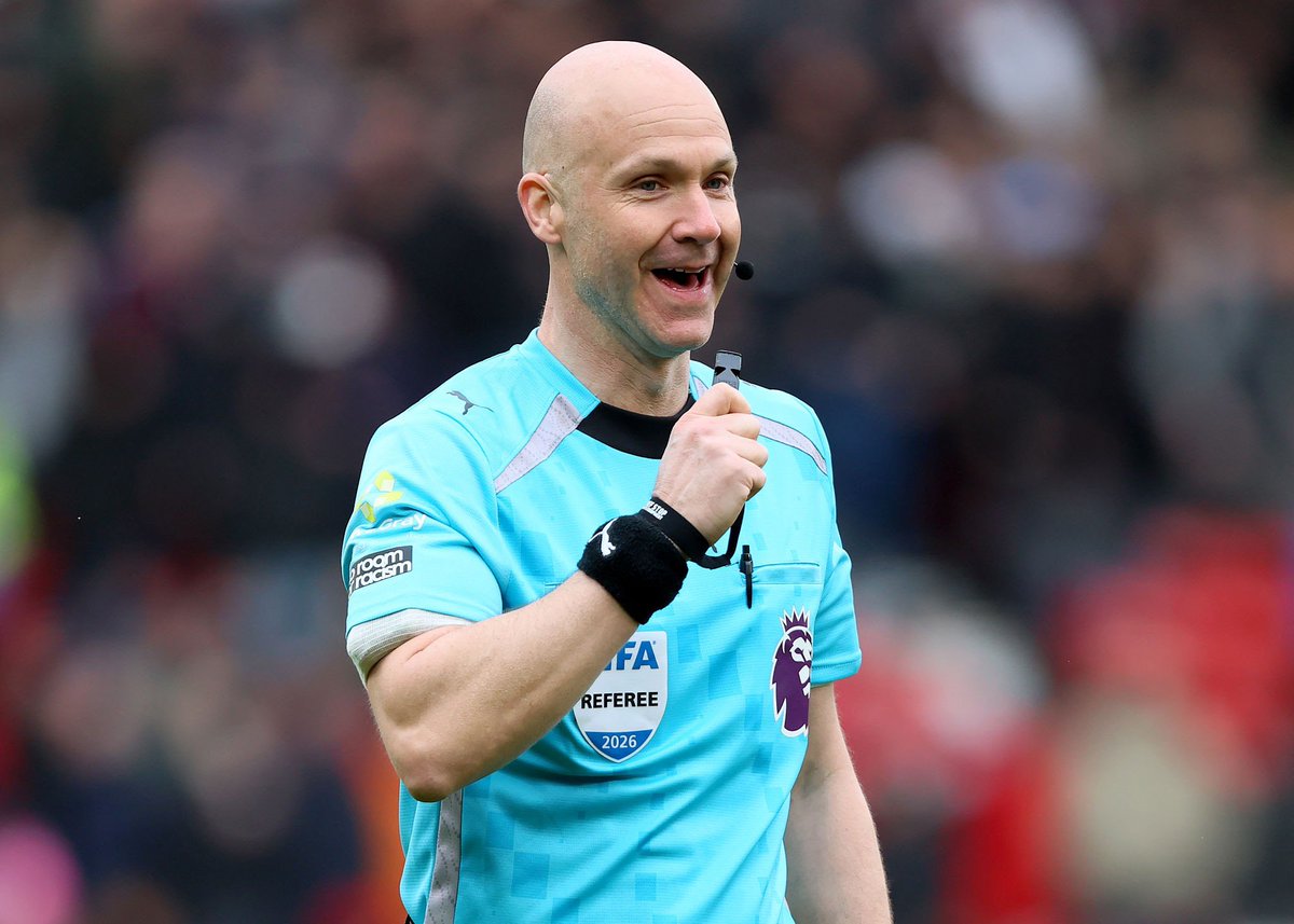 golsdobrasil1's tweet photo. 🚨🏴󠁧󠁢󠁥󠁮󠁧󠁿 A FIFA proibiu os árbitros ingleses Anthony Taylor e Michael Oliver de apitar as partidas da Argentina nesta Copa do Mundo por causa da disputa das Ilhas Malvinas.​​​​​​​​​​​​​​​​​​​​​​​​​​​​​​​​​​​​​​​​​​​​​​​​​​

— Independent
📸 Getty Images https://t.co/s4iuSEjQbp