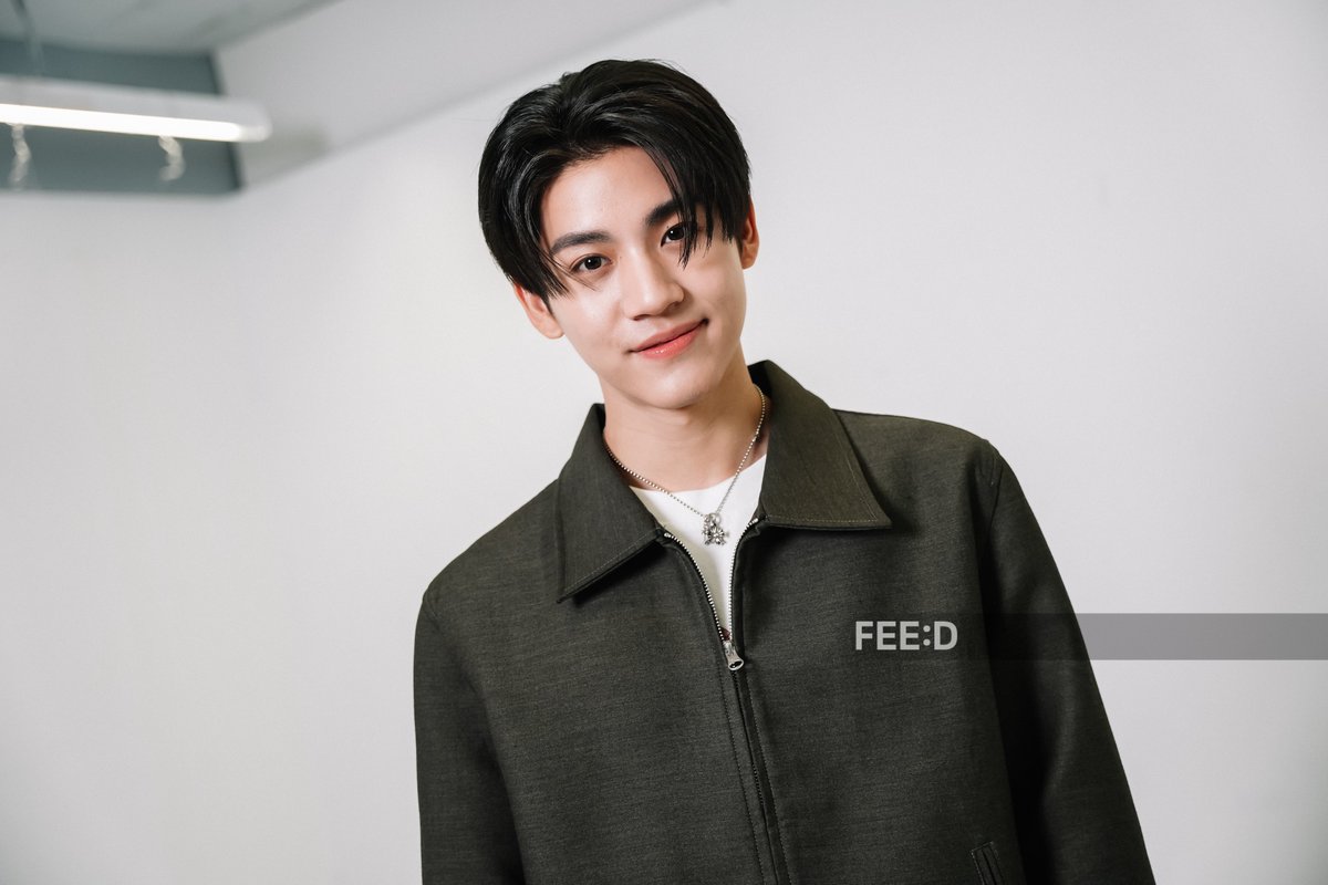 feed_4_future's tweet photo. กรอบความคิดในวัยที่โตขึ้นของสองนักแสดงหนุ่ม "แอลม่อน ภูมิสุวรรณ" และ "โปรเกรส ภาสวิชญ์" และผลงานเรื่องแรกกับบ้านหลังใหม่ GMMTV ในซีรีส์ "ต้นส้มอยู่บ้านเขา แต่ผลส้มหล่นมาบ้านเราตลอดเลย (When Oranges Fall)"
.
แฟนๆ สามารถติดตามสัมภาษณ์ของ "แอลม่อน-โปรเกรส" พรุ่งนี้ (12 ก.ค. 69) เวลา 18.00 น. #.FEEDxAlmondProgress
.
ภาพทั้งหมด: https://t.co/w8nvG8bIeH
.
#แอลม่อนโปรเกรส
#AlmondProgress
#WhenOrangesFall