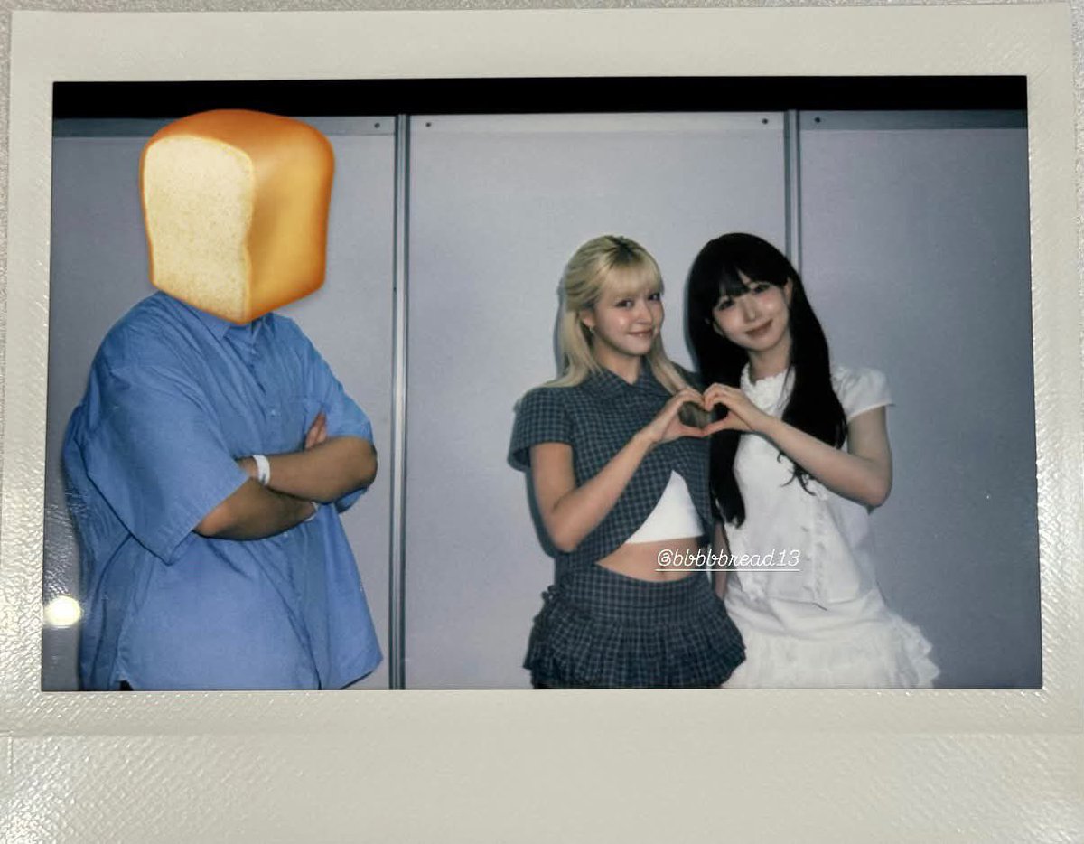500woni's tweet photo. this haely polaroid with an nswer ?:$/:?$ HELPPPP https://t.co/lDQYvKxYop