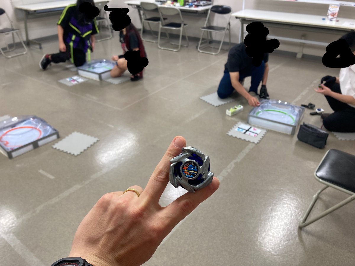 SISITO41596737's tweet photo. ⛰️S1大会【第10回】よっしーCUP開催！🦖
参加•対戦ありがとうございました‼︎🙇
#ベイブレードX　#よっしーCUP https://t.co/GMFzeLSunK