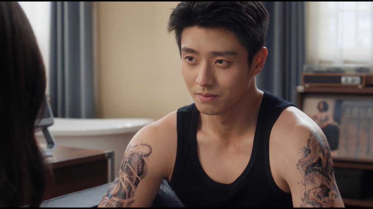 taeriphile's tweet photo. Saying yes right away when Wanxing ask him for favour even though he hasnt hear about it yet.. This man is more than happy doing anything for his (future) wife.. LOOK AT THAT DAMN SMILE. Hold yourself, Wang Fa. https://t.co/TB4mbCHFit
