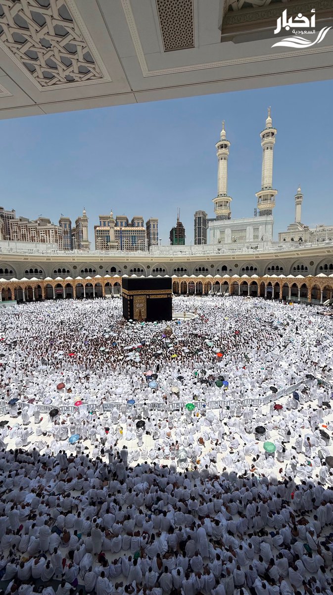 SaudiNews50's tweet photo. اليوم الجمعة..

مشاهد إيمانية من قلب المسجد الحرام.

- https://t.co/odTIxs0TVT