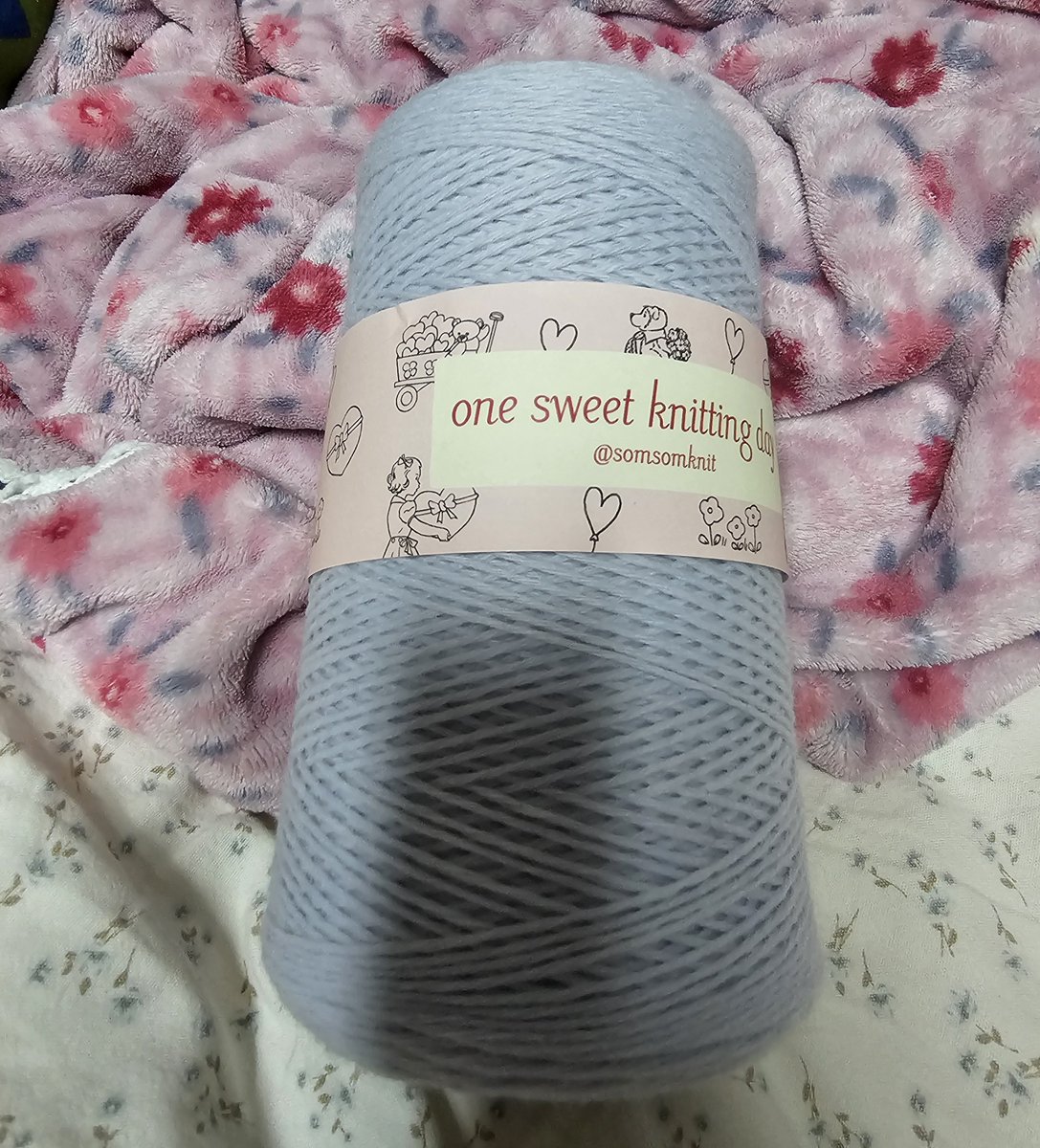 demi_knit's tweet photo. 고민 백번 넘게하다가  당근으로 샀다 https://t.co/hxek22mw6L