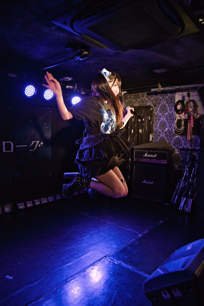 uraegu's tweet photo. 2026/7/5 2026年ユノローグ生誕祭
               今年も図々しく祝われたい！ 
@ 北堀江Goldee 
#苺愛あまね #あまね色ニ染まってく

一枚クセ強に仕上げてみました https://t.co/tjiiC6tI4d