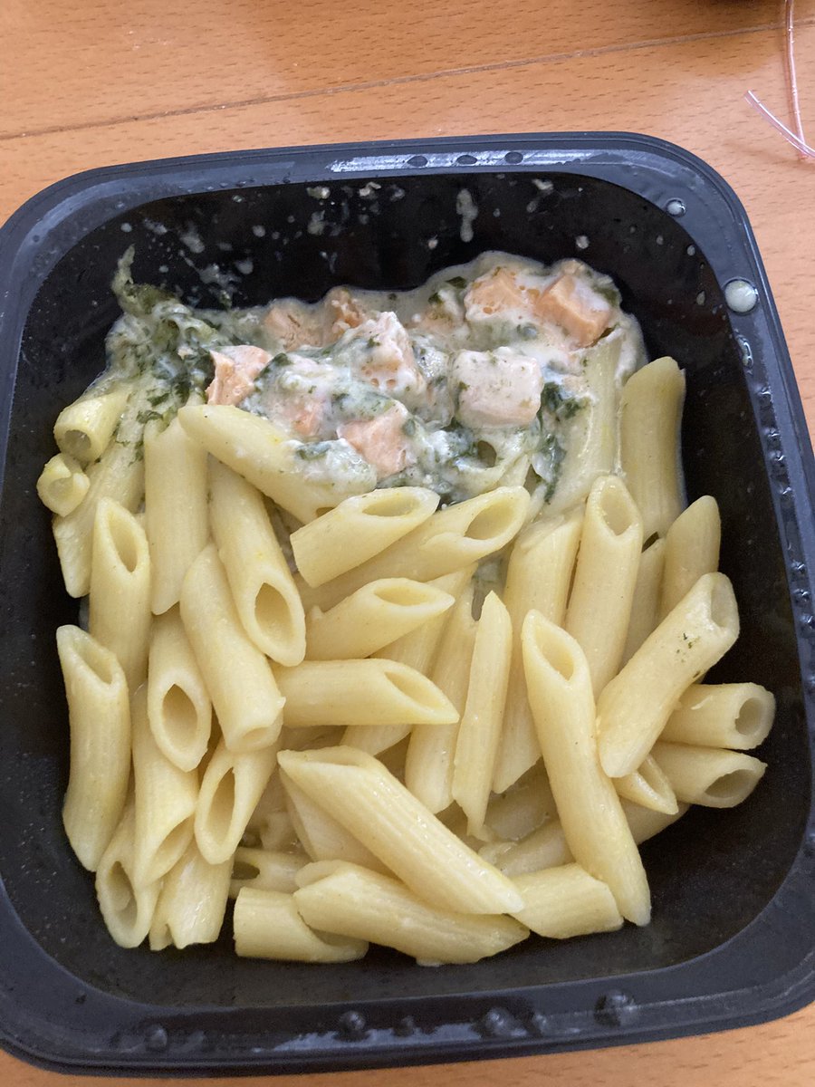 naoapoco's tweet photo. 今日のレンチンごはんはおいしそう😋 https://t.co/stq2ZpEZfW